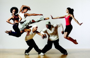 Элементы акробатики в современном танце