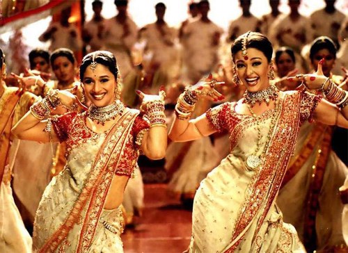 Как научиться танцевать индийские танцы